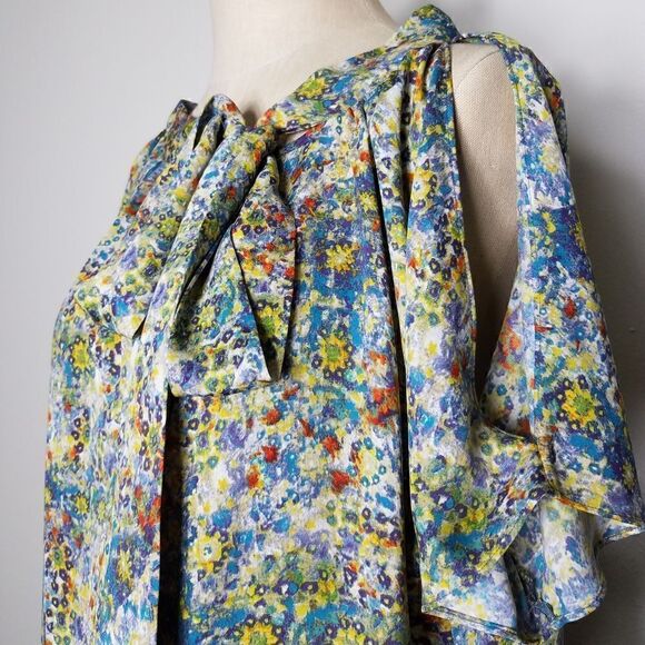 Rachel Roy Floral Print Dress • Tie Neck • Peek-a-Boo Sleeves • Flowy w/ Pockets - Picture 3 of 10
